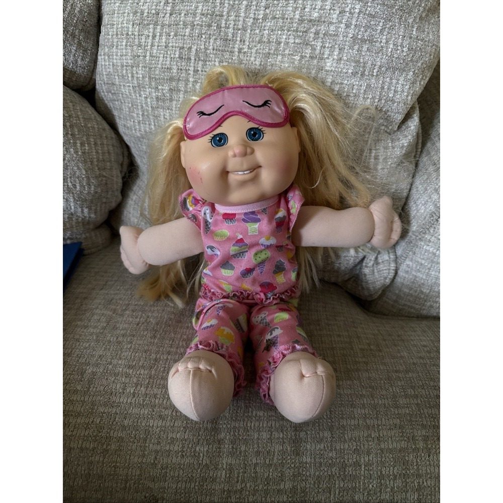 Cabbage Patch Kids 2017 JAKKS Pacific Glow Party, Sleepy Time, Blonde, Blue Eyes
